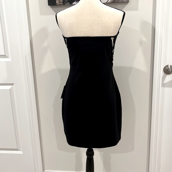 Express Strapless Dress - Picture 3 of 8